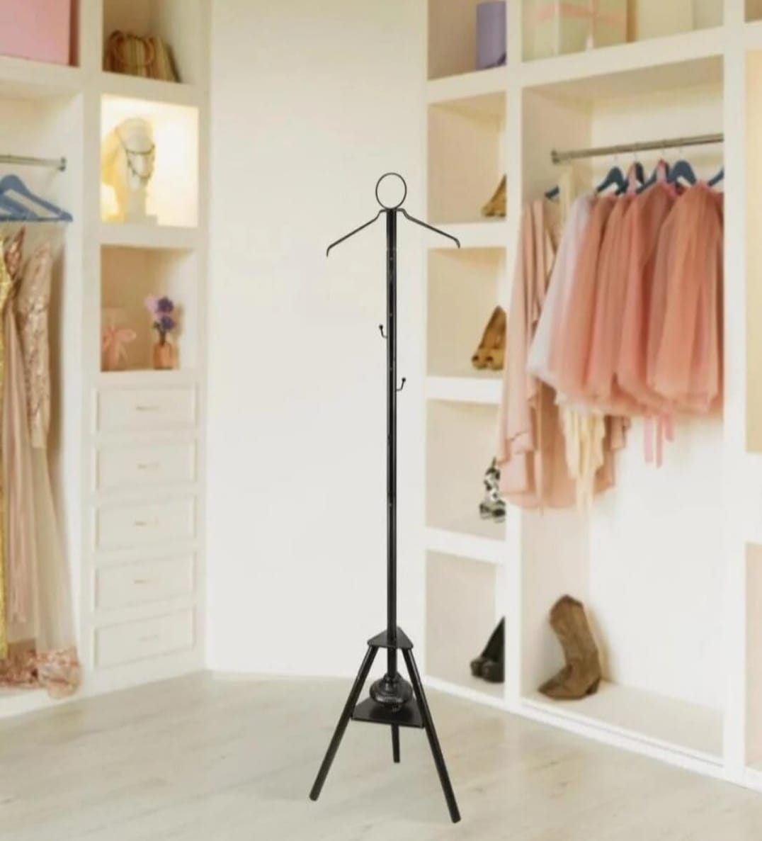 Bakhoor hanger stand