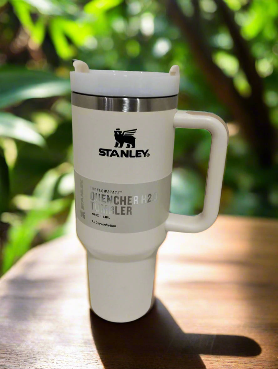 FREE Home Delivery, High Quality Stanley Tumbler With Straw, Lid, 40 Oz (1200ml) for Water, Coffee, Smoothies. Free Home Delivery In The Main Cities Of The UAE - كوب ستانلي عالي الجودة مع قشة
