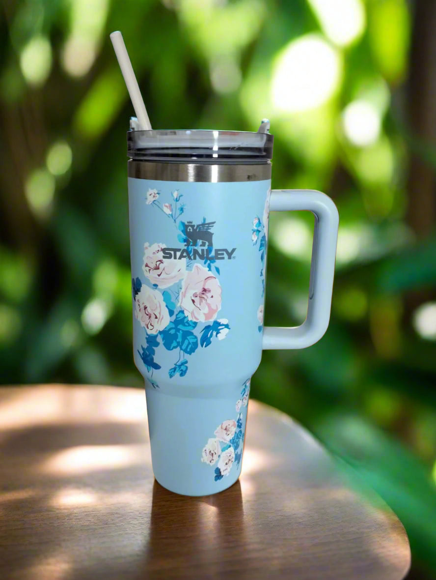 FREE Home Delivery, High Quality Stanley Tumbler With Straw, Lid, 40 Oz (1200ml) for Water, Coffee, Smoothies. Free Home Delivery In The Main Cities Of The UAE - كوب ستانلي عالي الجودة مع قشة